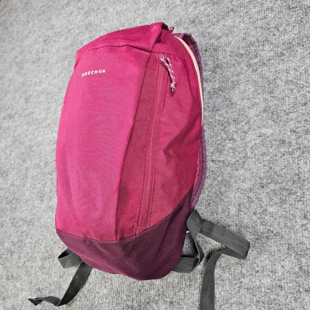 Quechua Decathlon NH Arpenaz 10L Hiking Backpack Small Daypack Magenta Maroon